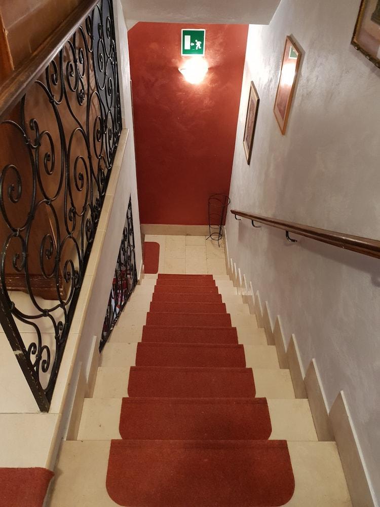 فندق لوكاندا ساليري البندقية المظهر الخارجي الصورة